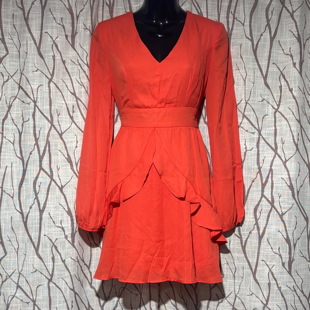 ✨NWT: Elegant Orange Long-Sleeve Dress - Papaya Brand, Size Medium✨